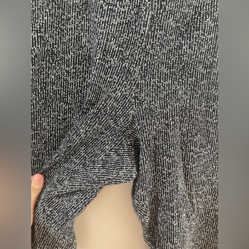 Lane Bryant The Allie Navy and White Capri Crop Pants size 18 - Picture 2 of 6